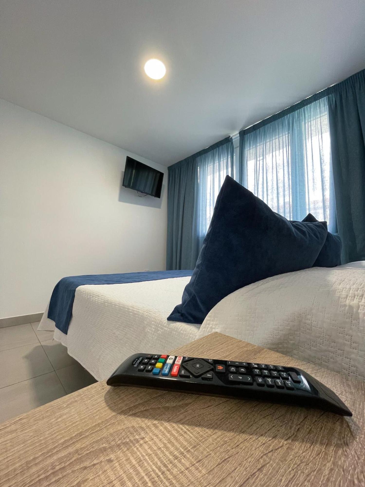 מרידה Apartamentos Lusitania Parking Gratis Bajo Disponibilidad מראה חיצוני תמונה